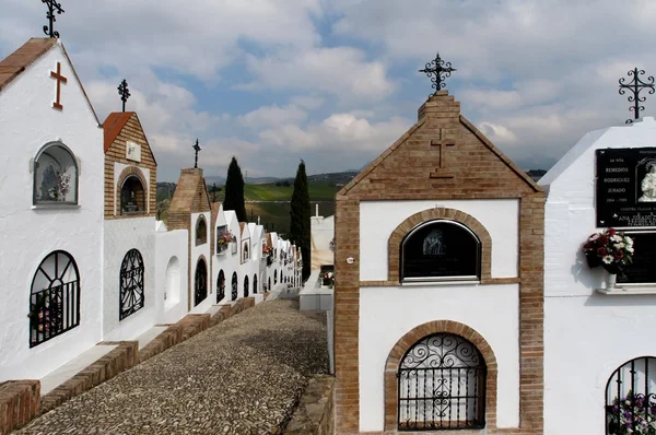Casabermeja kyrkogård Andalusien — Stockfoto