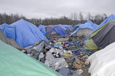 Dunkerque 'deki Grande-Synthe mülteci kampı.