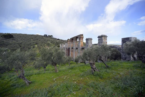 Antiguo acuaducto Lesbos Grecia —  Fotos de Stock