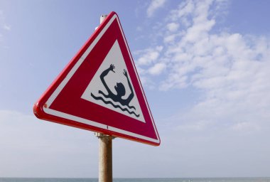 Yol yalak çam ormanı Texel