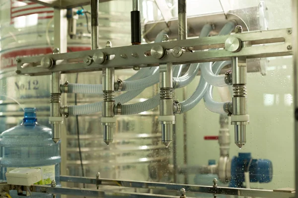 Máquina para fazer planta de produção de água potável na Tailândia — Fotografia de Stock