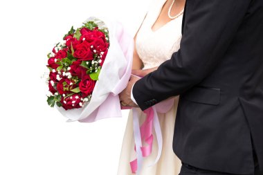 Gelin ve damat izole içinde ile buket düğün