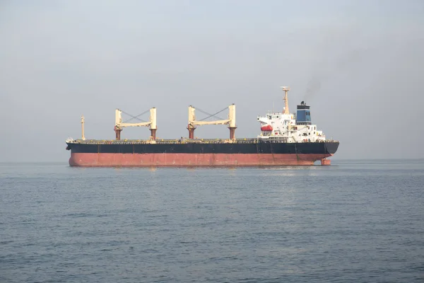 Oil and gas tanker ship — Stock Photo, Image