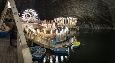 Salina Turda 'daki Terezia madeni Romanya' nın Cluj ilinin ikinci büyük kenti Turda 'nın Durgau-Valea Sarata bölgesinde yer alan bir tuz madenidir.