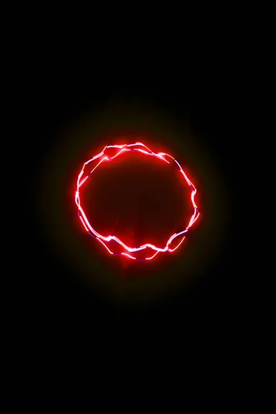 Rayo láser rojo sobre fondo negro — Foto de Stock