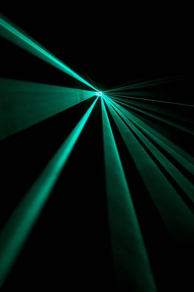 Laser beam ljusblå på svart bakgrund — Stockfoto