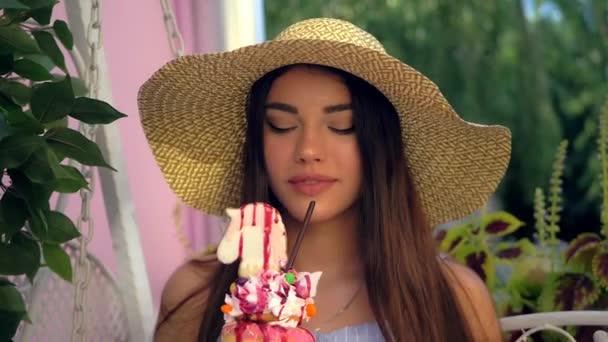 Charming Woman Wide Brimmed Hat Drinking Sweet Milkshake Multilayered Dessert — Stock Video