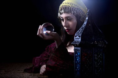 Medyum kristal topun arıyorum