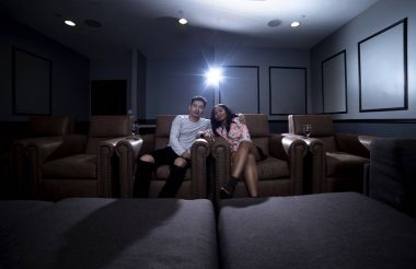 Irklararası çift tarassut a film içinde bir ev sinema sistemi