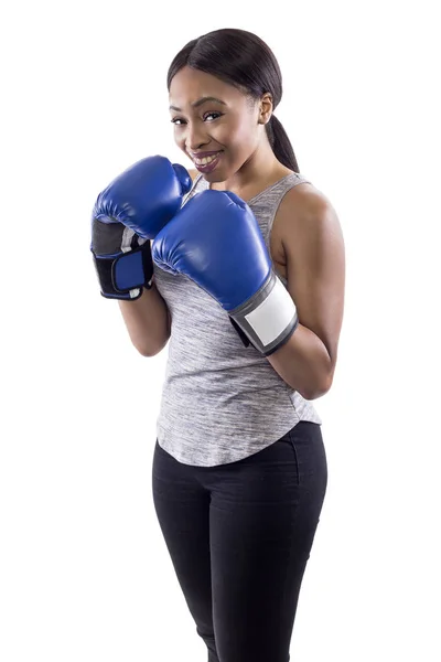 Mujer Negra Sobre Fondo Blanco Usando Guantes Boxeo Que Ven — Foto de Stock