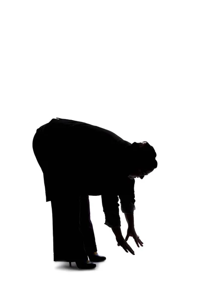 배경에 합성물을 곱슬머리 크기의 사무직 여성의 실루엣 땅에서뭘찾고 — 스톡 사진