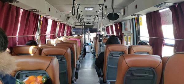 Pemandangan Dari Belakang Interior Sebuah Bus Seoul Korea Selatan — Stok Foto