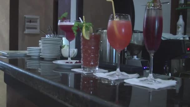 Bar Amostra Restaurante Publicidade Publicidade Tiro Cocktails — Vídeo de Stock