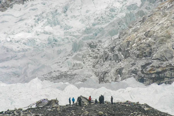 Trekker Descendo Pico Tunari Bolívia — Fotografia de Stock
