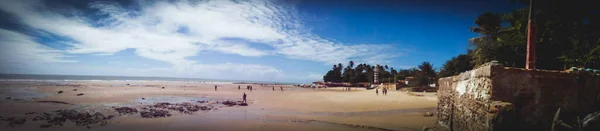 Panoramisch Uitzicht Een Vuurtoren Een Prachtig Strand Brazilië Farol Paracuru — Stockfoto