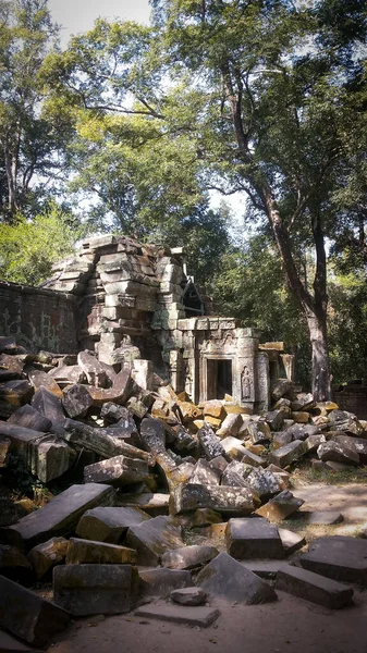 Ruiny Świątyni Prohm Angkor Wat Starożytna Architektura Khmerów Pobliżu Siem — Zdjęcie stockowe