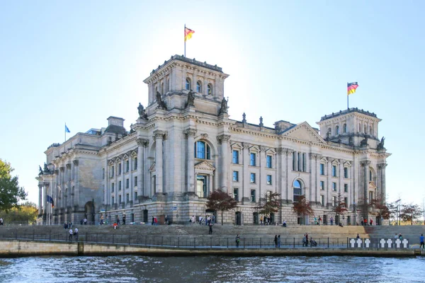 Gün batımı Berlin Almanya bina Reichstag
