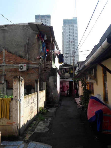 Karet Dżakarta Indonezja Lipca 2016 Atmosfera Slumsów Ciasnych Osiedli Części Zdjęcia Stockowe bez tantiem