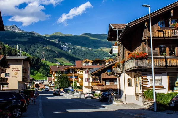 Lanersbach, Avusturya - 9 Ağustos 2019: Tux Valley, Avusturya 'daki Lanersbach Köyü