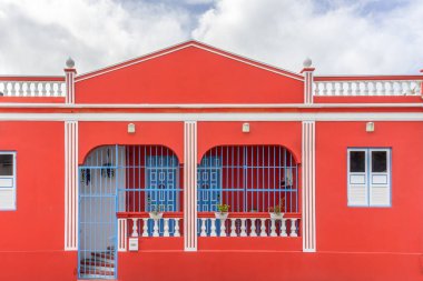 Renkli Hollanda Sömürge Evi Oranjestad, Aruba.