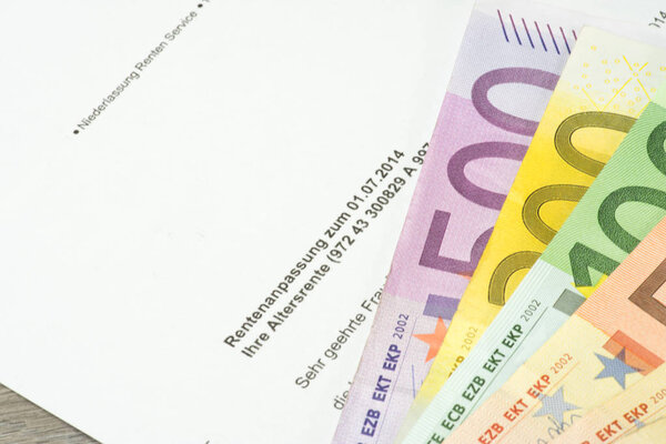 Уведомление о пенсии и деньги
