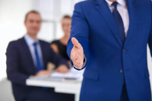 Close-up van een zakelijke handdruk — Stockfoto