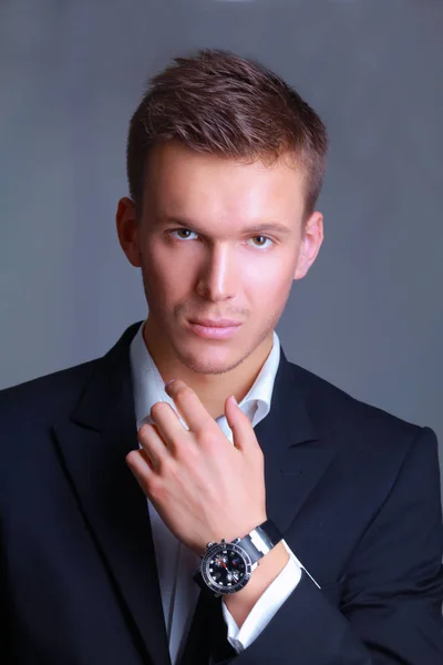 Portrait of a young executive in business suit — Stock Photo, Image