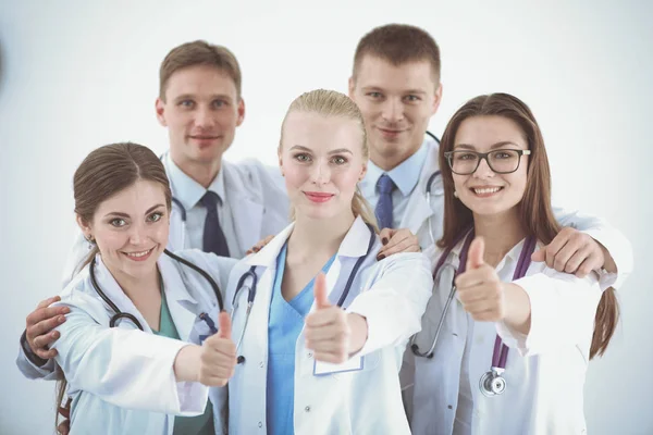 Πορτρέτο της ομάδας γιατρών δείχνει αντίχειρες επάνω — Φωτογραφία Αρχείου