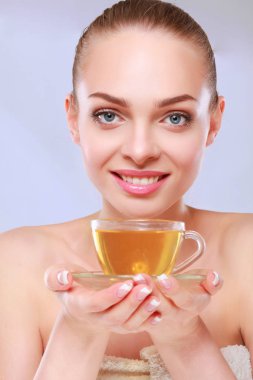 Güzel kız makyaj, gençlik ve cilt bakım kavramı ile