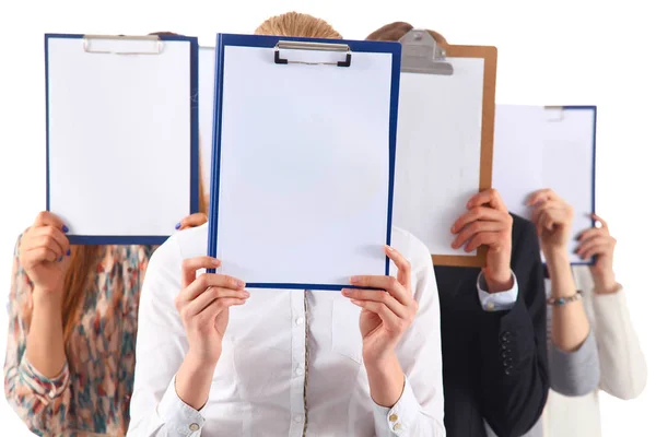 Team von Geschäftsleuten mit einem Ordner in der Nähe Gesicht isoliert auf weißem Hintergrund — Stockfoto