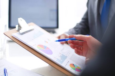 El sallayarak, bir buluşma terbiye iş adamları. İş adamları