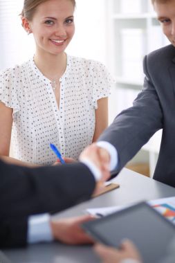 El sallayarak, bir buluşma terbiye iş adamları. İş adamları