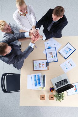 Eller birlikte - ekip çalışması kavramlar, izole iş takım. İş takım