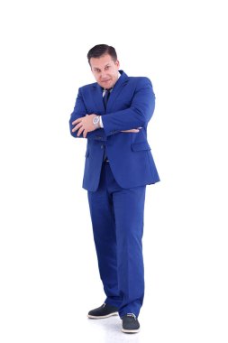 Mutlu beyaz arka plan üzerinde duran işadamı izole.