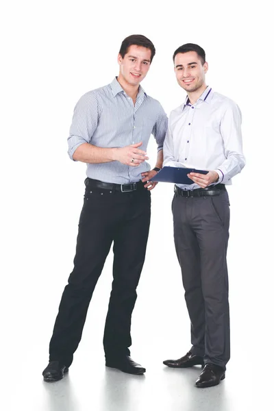 Два бизнесмена стоят на белом фоне — стоковое фото