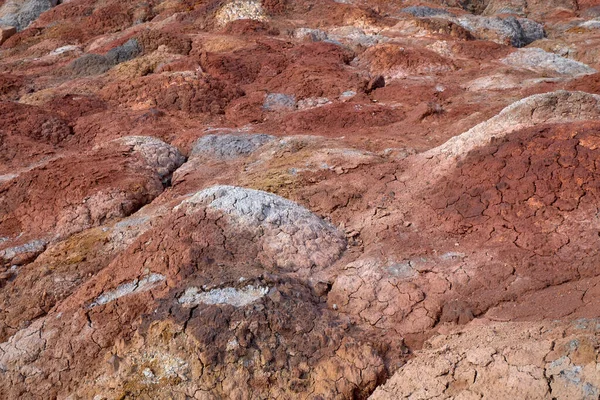 Urallarda Kırmızı Kayalar — Stok fotoğraf