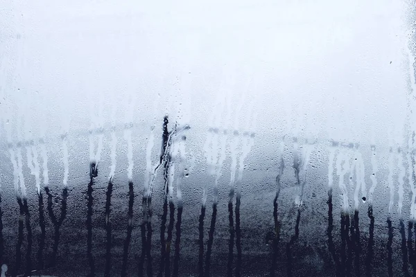 Condensação de água em um vidro de janela — Fotografia de Stock