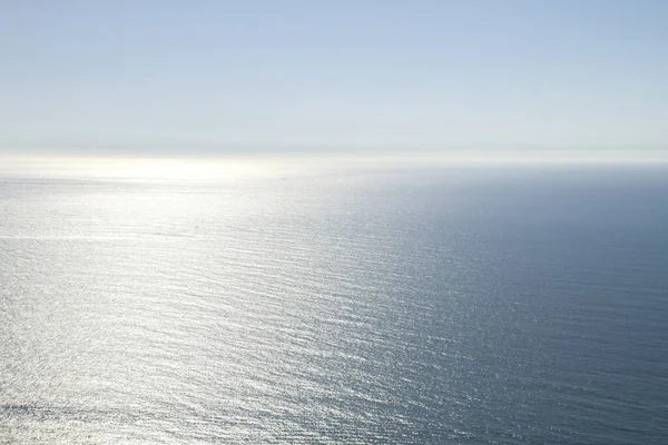 深蓝色的大海 — 图库照片