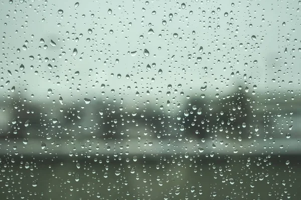 Regentropfen Auf Ein Fenster — Stockfoto