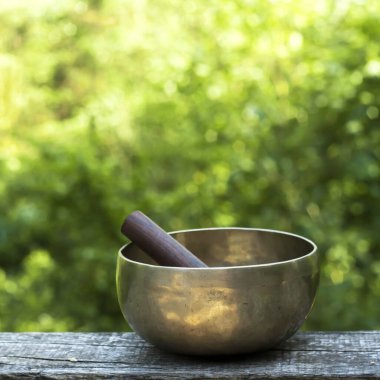 Şarkı kasesi ya da Tibet kasesi 