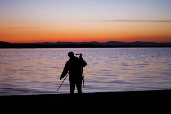 Photographer Sunset Setting Tripod — Stock Photo, Image