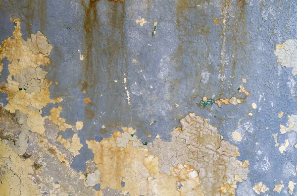 旧蓝色剥皮墙的细节 — 图库照片