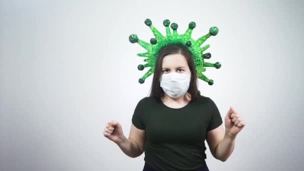 Coronavirus konsepti. Dezenfeksiyonun grip virüsü üzerindeki etkisi. — Stok video