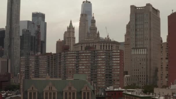 AERIAL: Chinatown, Manhattan bei Sonnenuntergang — Stockvideo