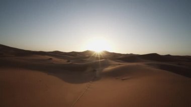 SAHARA GÜNEŞ GÜNEŞ GÜNEŞ GÖREVİ GÖREV FİLMEYE İÇİN 