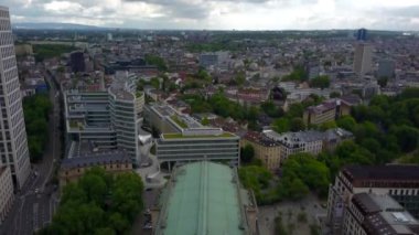 Frankfurt 'taki Opera Binası Ben Main, Almanya' dan 