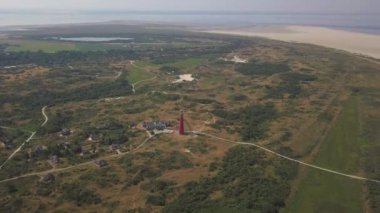 Grass, Sand, Beach, Hollanda 'daki Kızıl Deniz feneriyle tüm adayı izleyin. 
