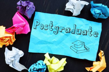 Yüksek lisans konseptiyle ilgili bir iş konsepti..