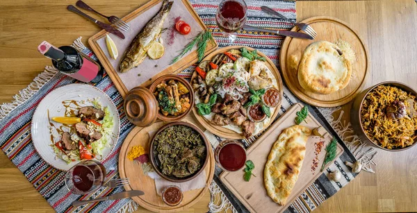 Georgia geleneksel et lokantası.        