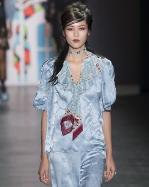 Anna Sui - bahar 2017 koleksiyonu